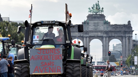 Agriculteurs : 500 millions d'euros, une «goutte d'eau» 
