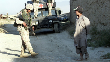 Les soldats américains auraient reçu l’ordre d’ignorer les abus des soldats afghans sur des enfants