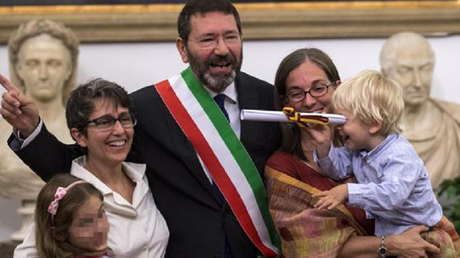 L'antagonisme entre le Pape et le maire de Rome révélé par un canular radiophonique