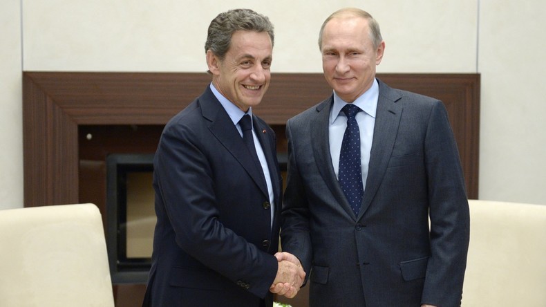 Nicolas Sarkozy à Moscou : une opération de politique intérieure