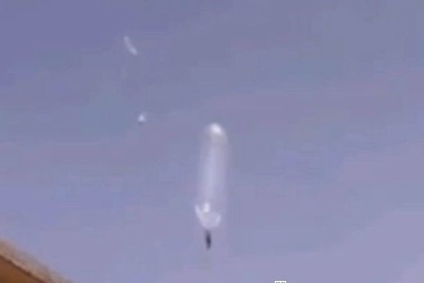 «On fait avec les moyens du bord» : Daesh combat les avions russes avec... des préservatifs !