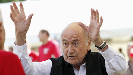 Sepp Blatter pourrait être provisoirement suspendu de la FIFA