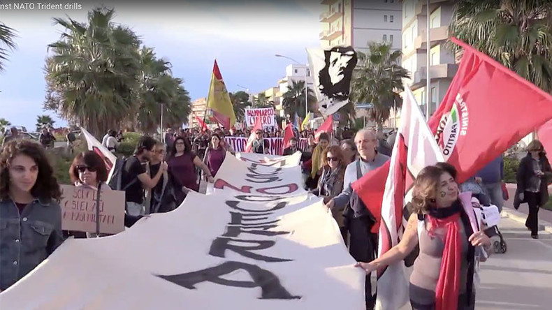 En Sicile, des centaines de manifestants protestent contre les manœuvres de l’OTAN (PHOTOS, VIDEO)