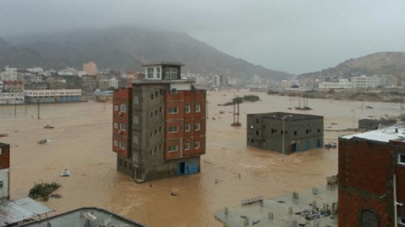 Le cyclone Chapala frappe le Yémen et surprend Al-Qaïda