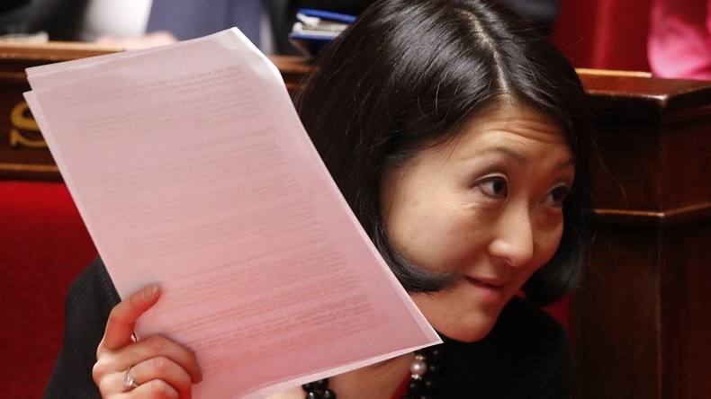 Fleur Pellerin élargit les aides à la presse... pas pour tout le monde