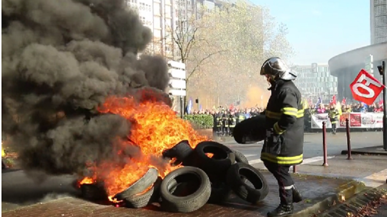 Lille : des coupes budgétaires transforment les pompiers en pyromanes