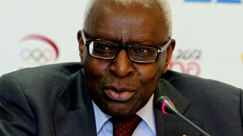 Lamine Diack démissionne de sa fonction de membre honoraire du Comité International olympique
