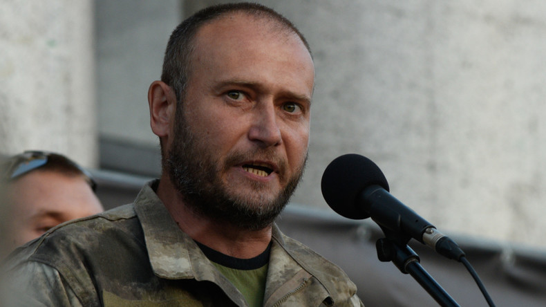 Le leader du groupe ultra-nationaliste ukrainien «Secteur Droit» a démissionné