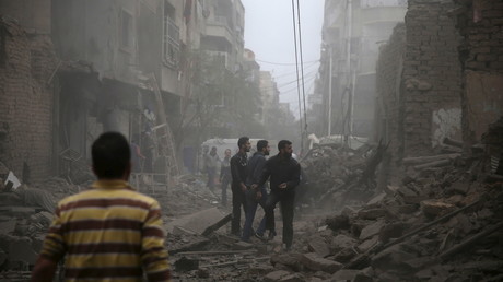 Un groupe rebelle syrien utiliserait des civils dans des cages comme «boucliers humains»