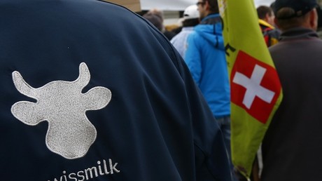 Le désespoir pousse de plus en plus d'agriculteurs suisses au suicide