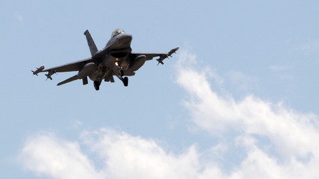 Défense russe : les F-16 turcs ont tenu l’embuscade à l’avion russe abattu