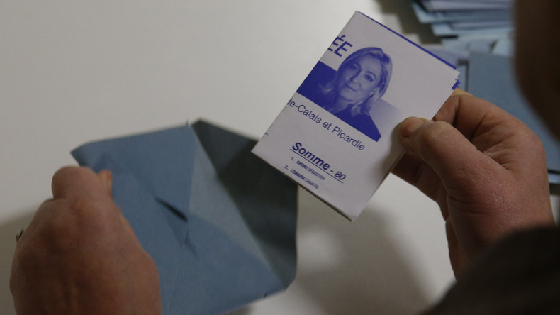 «Il n’est pas encore dit que le Front national réussisse à gagner des régions»