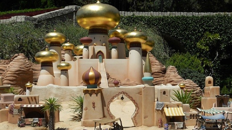 «Ô nuits d'Orient» : de nombreux Américains voudraient bombarder la ville fictive d'«Aladdin»