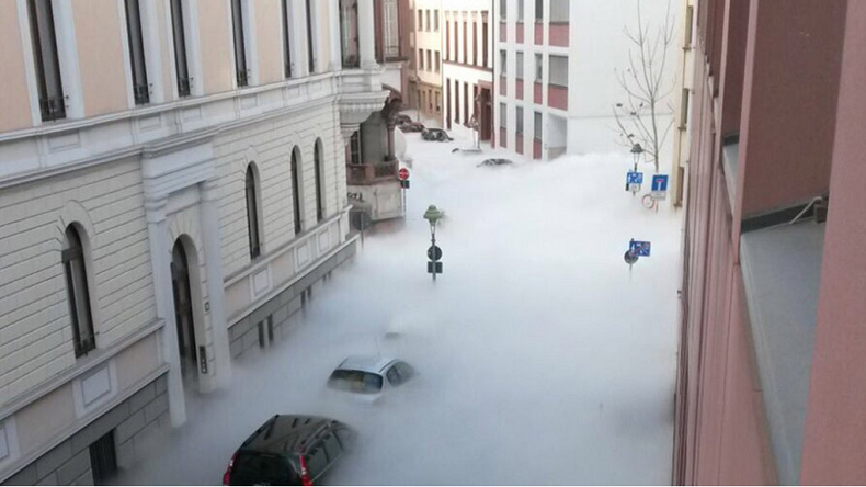 Allemagne : Un énorme nuage de CO2 a envahi la ville de Mayence (VIDEO)