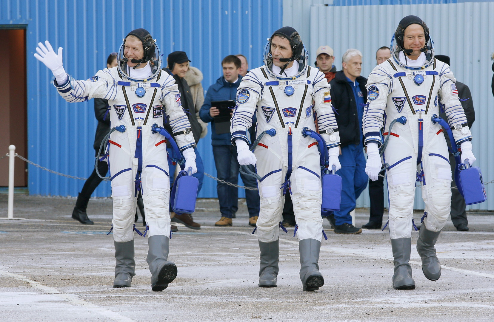 La capsule Soyouz rejoint l'ISS : trois astronautes, dont un britannique (VIDEO)