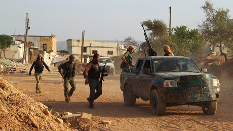 Séparer les rebelles syriens en modérés et extrémistes est inutile, révèle une nouvelle étude