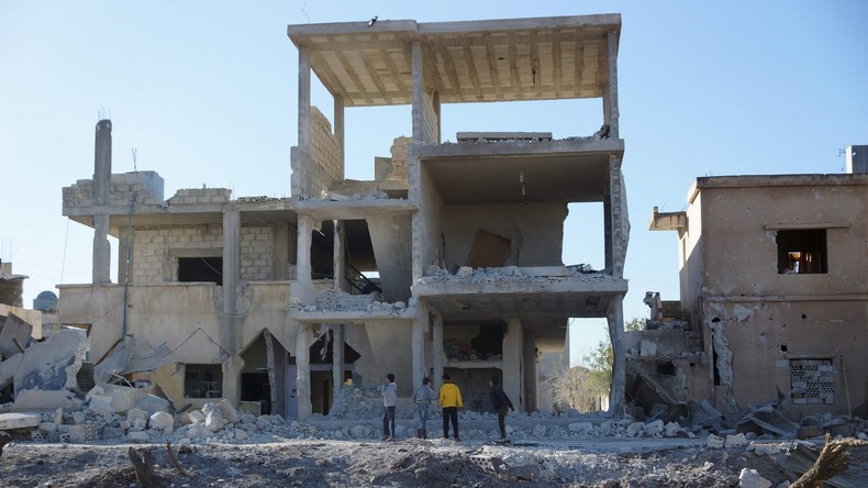 Représentant de Damas à l’ONU : les frappes occidentales ont coûté très сher à l’économie syrienne