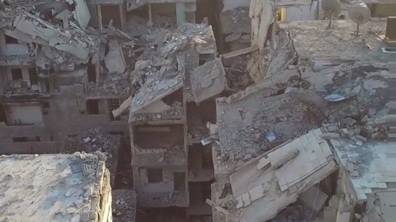 Chaos et dévastation : vidéo choquante d’un quartier de Damas en ruines (EXCLUSIF)
