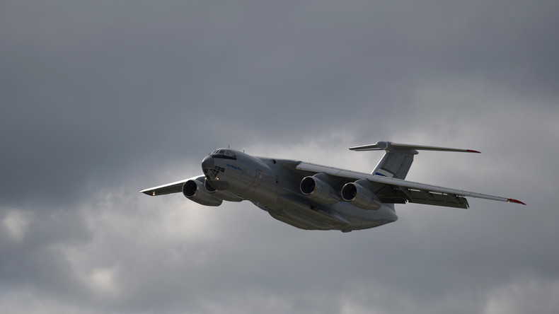 Russie : l’avion reliant Moscou à Stavropol déclaré en état d'urgence a atterri sain et sauf
