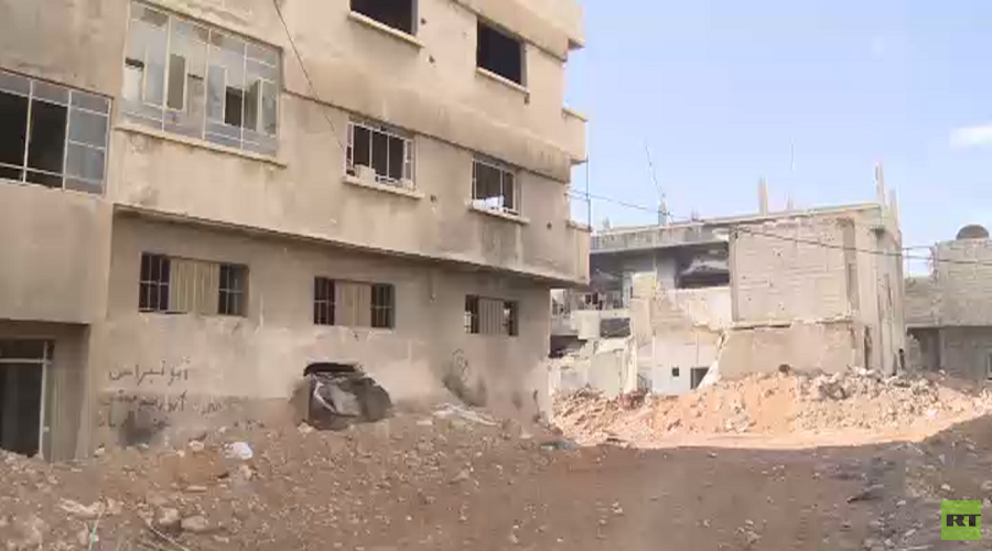 500 familles rentrent à la maison alors que Daesh et al-Nosra se retirent des banlieues de Damas