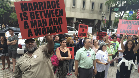 Etats-Unis :  le président de la Cour suprême d'Alabama veut à tout prix bloquer le mariage gay