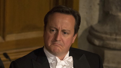 Une présentatrice radio annonce la mort de David Cameron à la place de celle de David Bowie