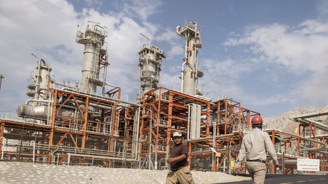 L'Iran produit déjà 2,8 millions de barils par jour