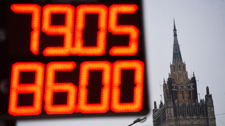 Le rouble retrouve ses niveaux de décembre 2014