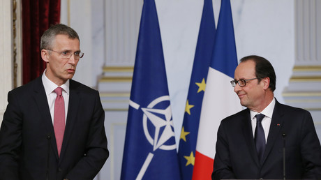 Le président français François Hollande et le secrétaire général de l'OTAN Jens Stoltenberg