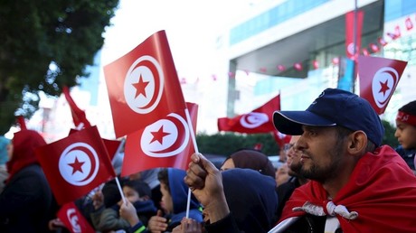 La Tunisie décrète un couvre-feu nocturne face à la contestation qui gronde