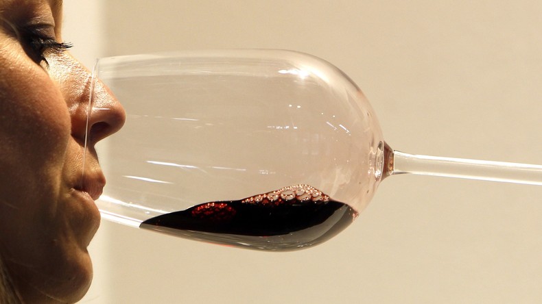 De la lingerie, des cigares et du vin : un descendant du marquis de Sade se lance en Russie