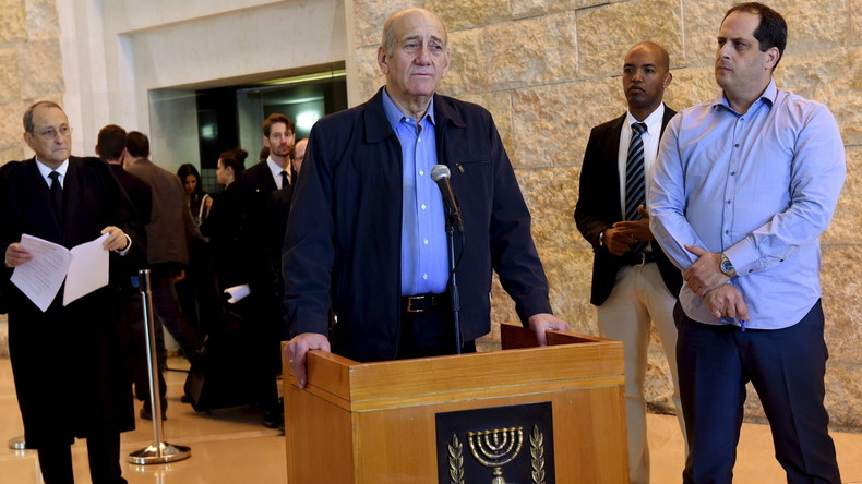 Ehud Olmert, premier chef de gouvernement israélien sous les verrous