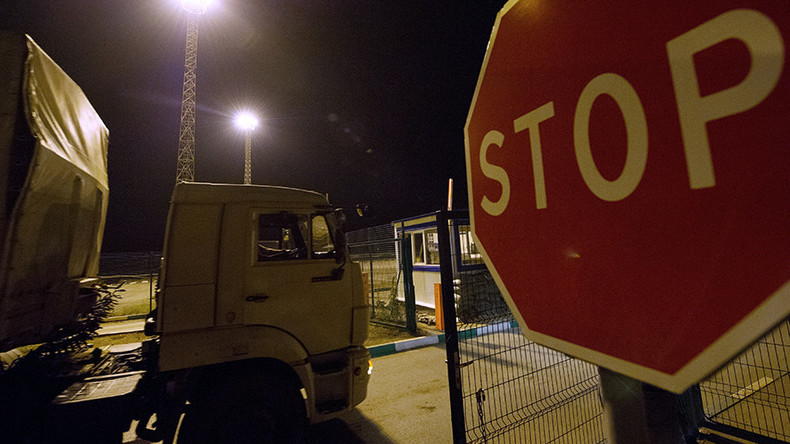 Kiev interdit aux camions russes le transit par l'Ukraine