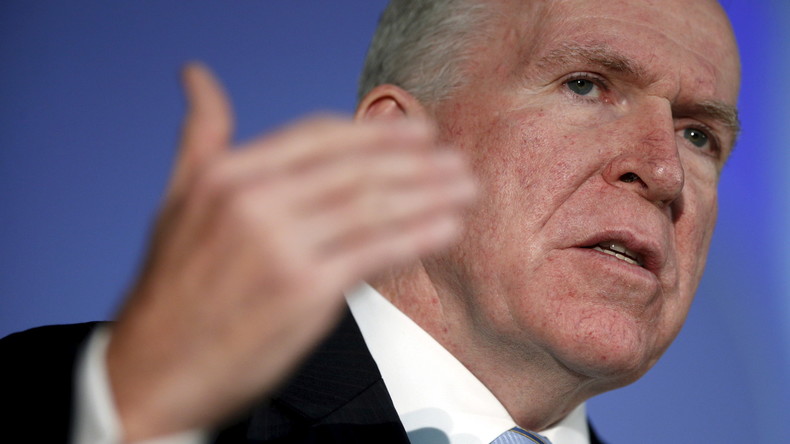 Pour le directeur de la CIA, les attentats de Paris révèlent un échec des services de renseignements