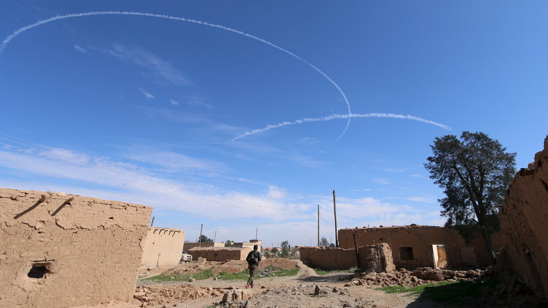 Le Pentagone informe la Russie sur les positions de ses forces spéciales en Syrie