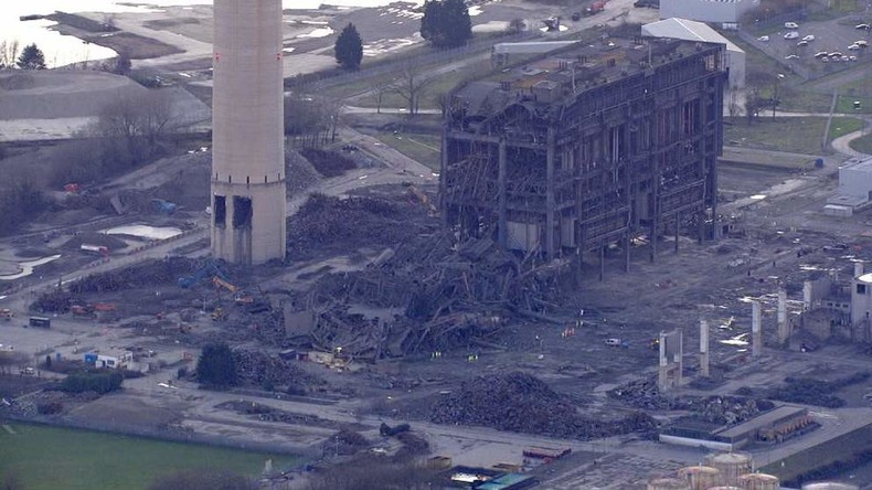 Royaume-Uni : un mort et trois disparus dans l'effondrement d'une centrale électrique (VIDEO)
