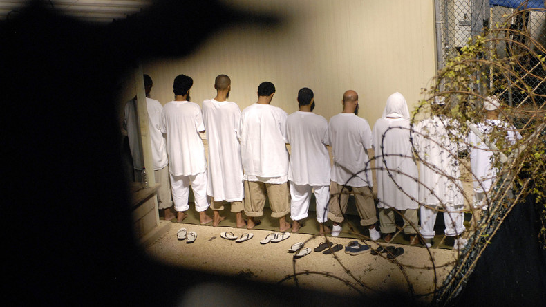 Le bourgmestre de Knokke veut un Guantanamo belge pour les migrants... mais sans la torture