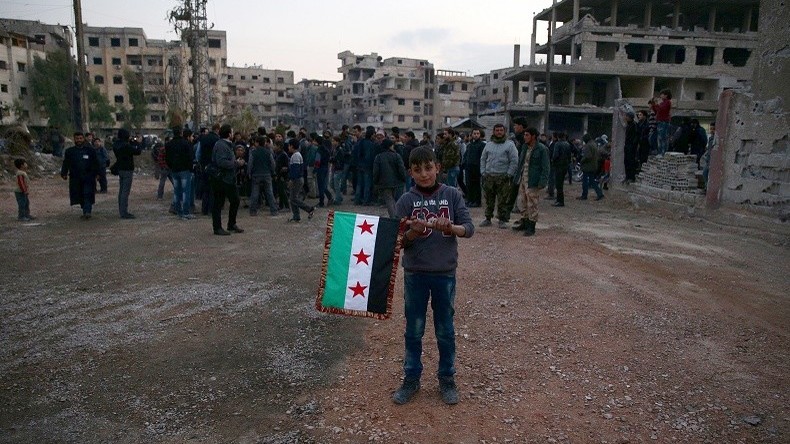 Pascal Le Pautremat : «Il faut maintenant penser à la dimension terrestre du conflit syrien»