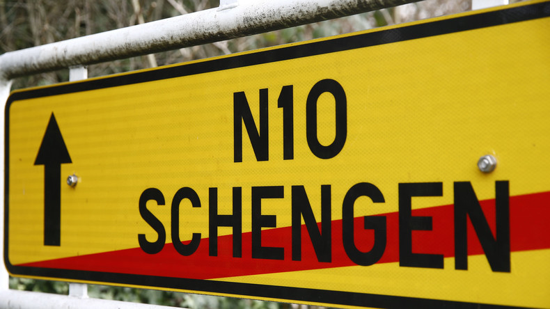 Comment les lobbyistes pro UE et OTAN font peur en se positionnant comme des observateurs neutres