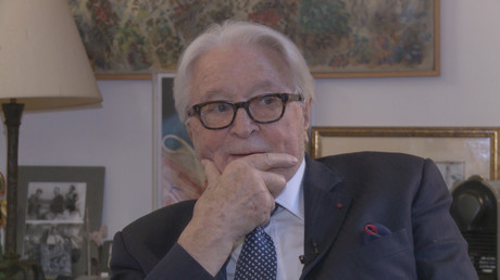 Roland Dumas : «Le socialisme d'aujourd'hui est un peu mou, à l'image du président de la République»