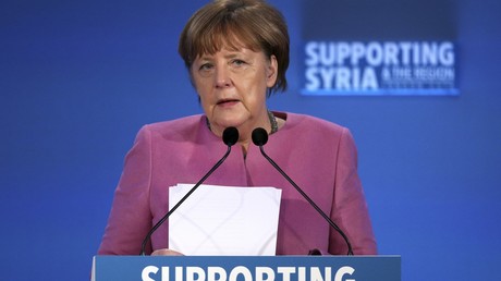 Moscou conseille à Angela Merkel d’être plus mesurée dans l’évaluation de l’opération russe en Syrie