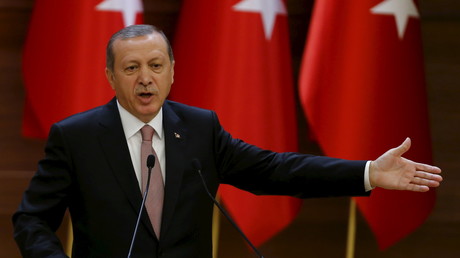 Le président Erdogan dénonce le soutien américain aux rebelles kurdes