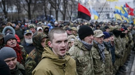 Kiev: l’extrême droite occupe l’hôtel Kazatski et appelle les Ukrainiens au rassemblement sur Maïdan