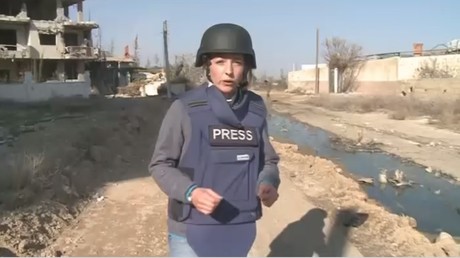 La correspondante de RT Lizzie Phelan se rend à Darayya