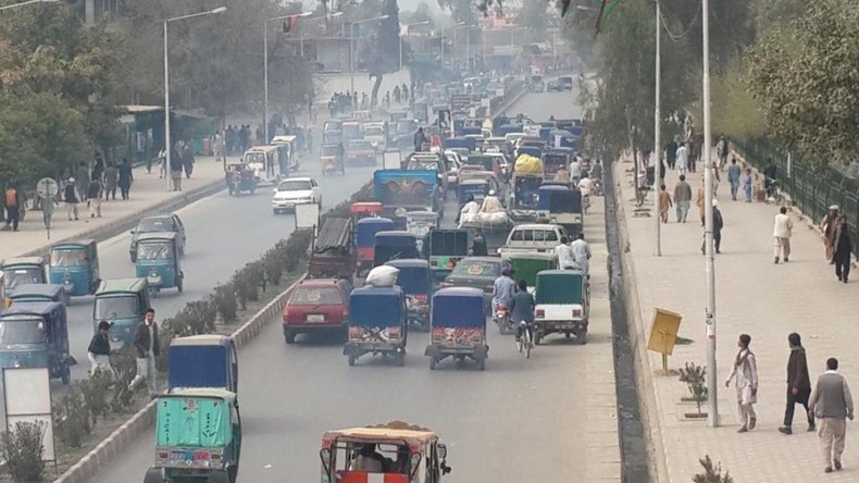 Afghanistan : au moins deux explosions et des coups de feu ont retenti près des consulats étrangers