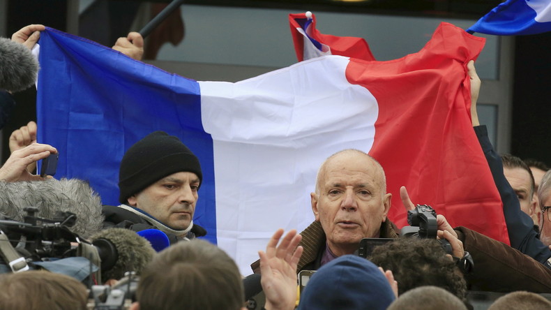 Mise à la retraire du général Piquemal : «C’est une décision qui est psychologique et vexatoire»