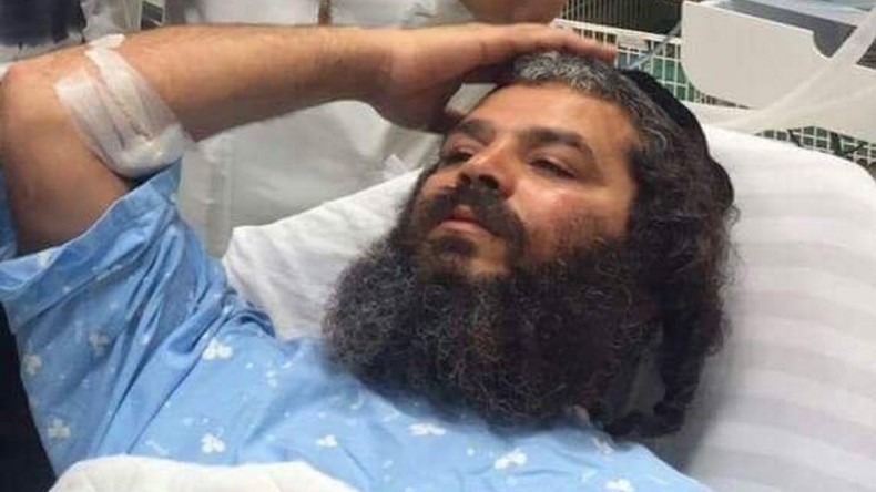 Poignardé, un Israélien extrait le couteau de son cou pour ensuite tuer son agresseur (PHOTO CHOC)
