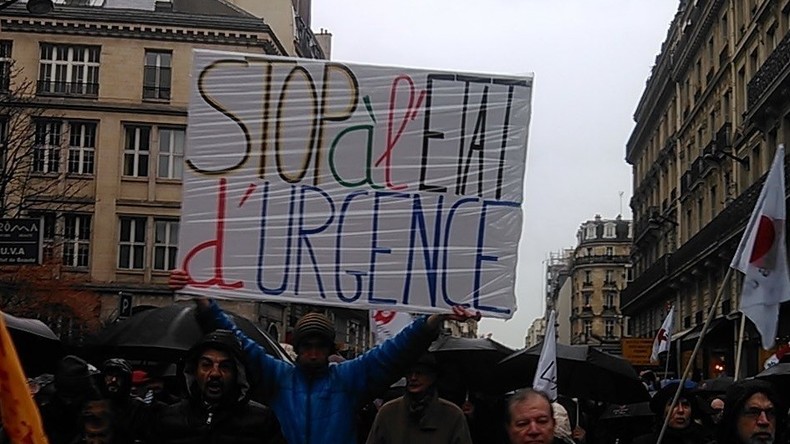 Mobilisation du 12 mars contre l’état d’urgence à Paris