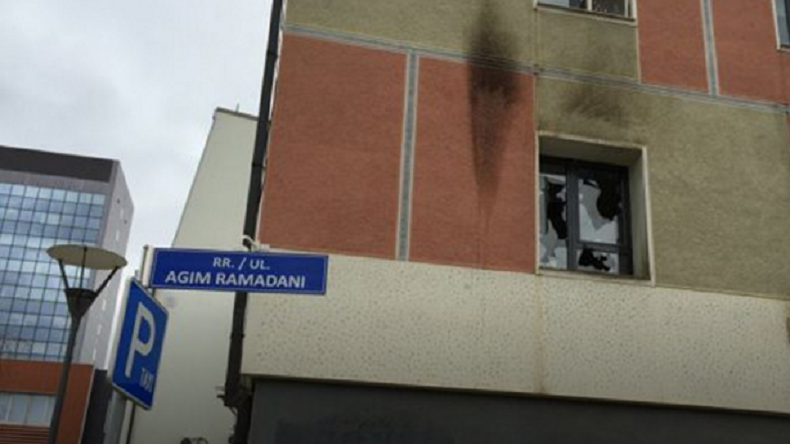 Le bureau du président du Kosovo attaqué au cocktail molotov