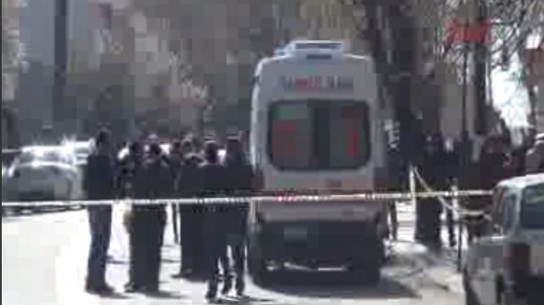 Ankara : un homme armé aurait tué deux personnes, dont un officier de police